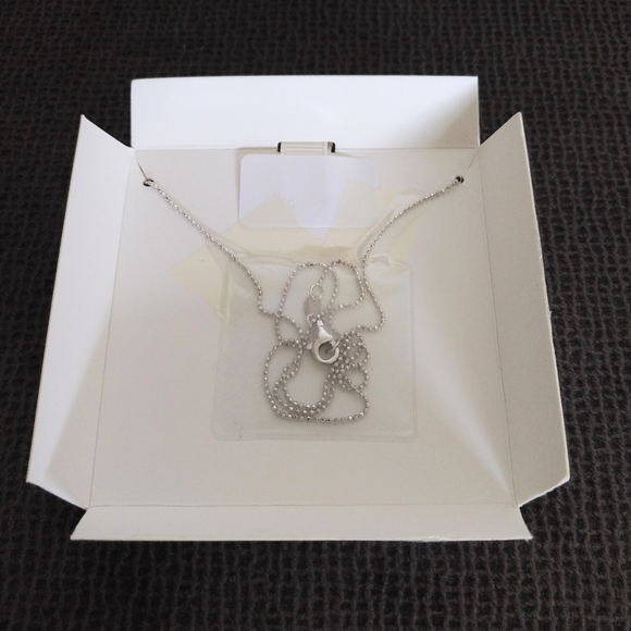 Ava Ro🚣 Silver Pave Heart❤ Pendant Necklace - NIB - Picture 13 of 15